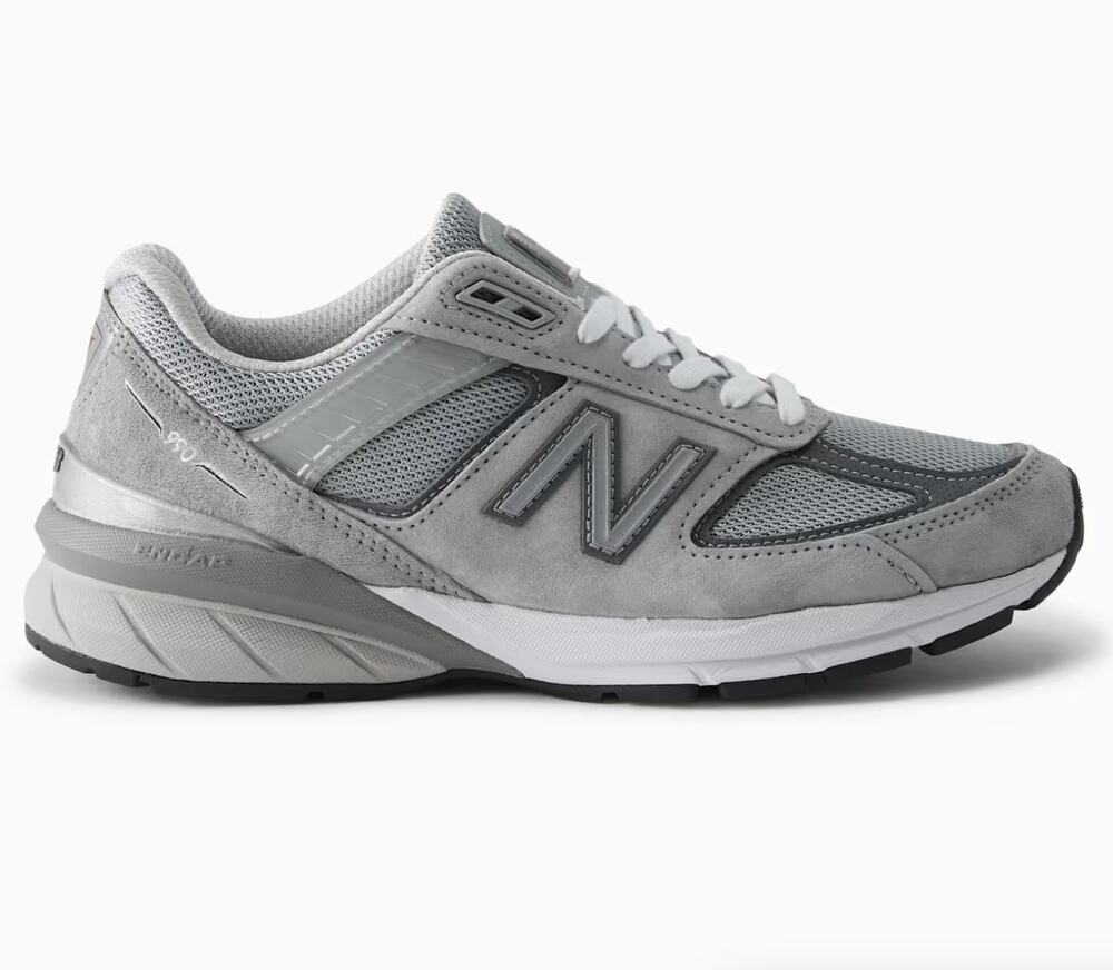 New Balance 990 Aritzia Grey Dad Athletic Sneakers Size 7.5
